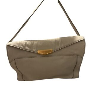Marc by Marc Jacobs Elegant Tan Leather Shoulder Bag
